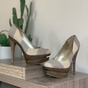 Jessica Simpson platform heels
